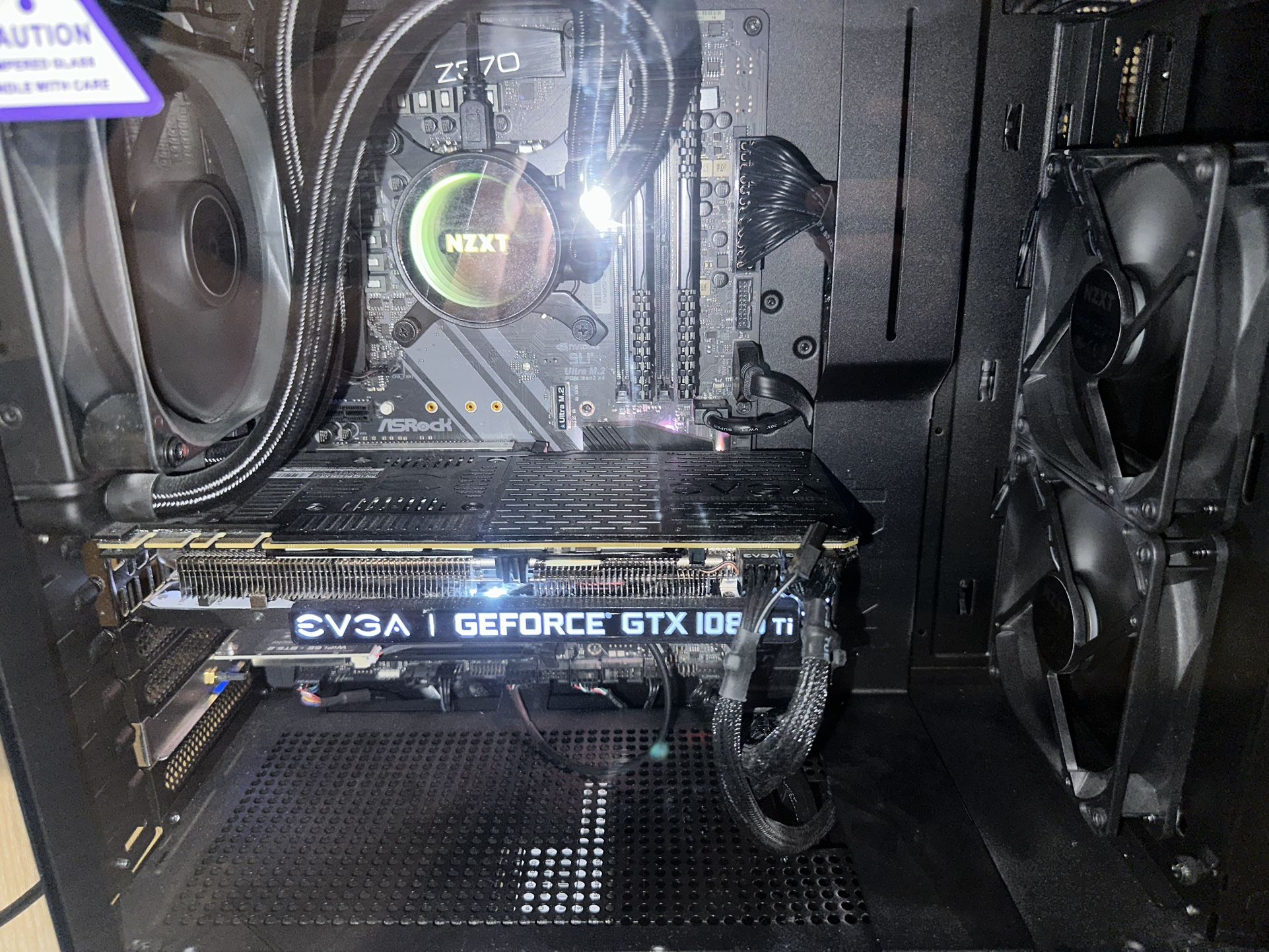 GTX 1080 Ti Gaming PC - i5-8600K, 32GB RAM, 2.5TB SSD, 750W PSU