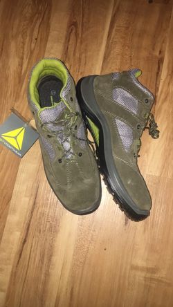 Delta Plus SP1 Composite Carbon Fiber Toed Men's Shoes size 11.5