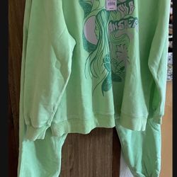 NEW Small Fit M (run Big)  SALE SALE $ $15 Set 