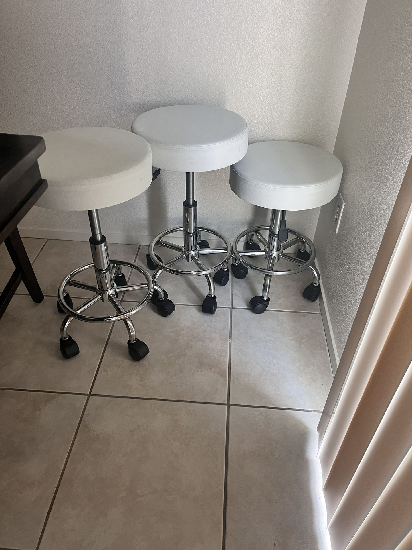 Excellent White Stool For Bar Counter Or Desk