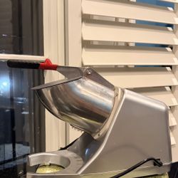 VIVOHOME Electric Ice Crusher – Heavy Duty – Stainless Steel