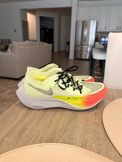 Nike Zoomx  Vaporfly