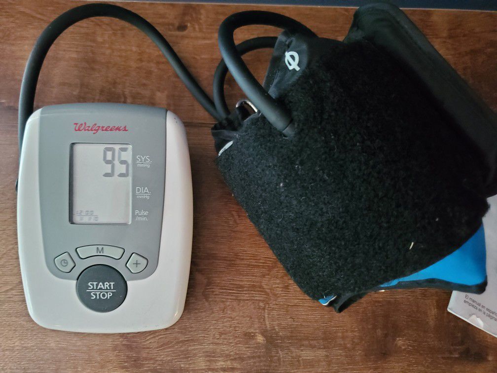 Walgreens HoMedics  Cuff Blood Pressure Monitor Electric Digital