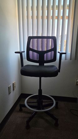 Adjustable chair