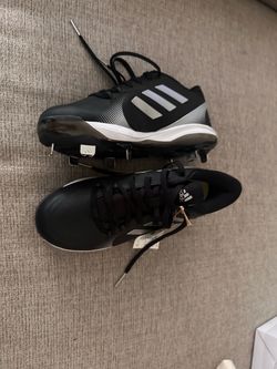 softball metal cleats