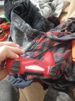 PS4 controller