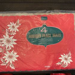 Vintage Sears Roebuck 4 Christmas Holiday Place Mats Red Vinyl Unopened