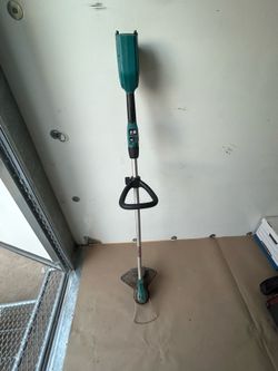 Makita 18V LXT Cordless String Trimmer XRU13 – WORKS + Extra Line