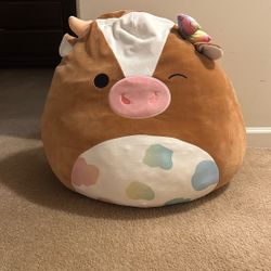 A Giant Cow Squishmellow 21 Inches Tall