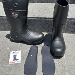 Boots, Chemical Resistant Size 13 . Tingley Flite Style 27251