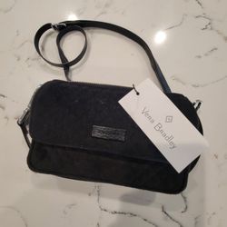 BRAND NEW VERA BRADELY BLK CLUTCH PURSE SEE DESCRIPTION 