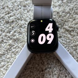 Apple Watch Series 7 45mm GPS- Midnight- Good