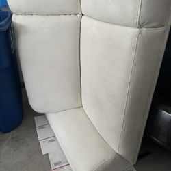 Used White 3 Seater Leather Sofa Great Condition