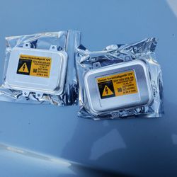 2008 Cadillac Escalade headlight ballast (Pair)NEW Never Installed 