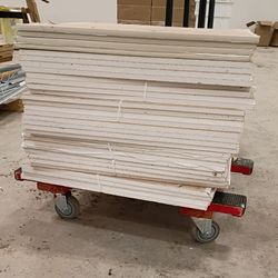 Vinyl tile