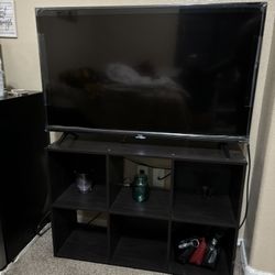 43 Inch ROKU TCL TV with TV Stand 