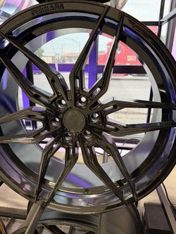 24” 6x135 or 6x139.7 wheels