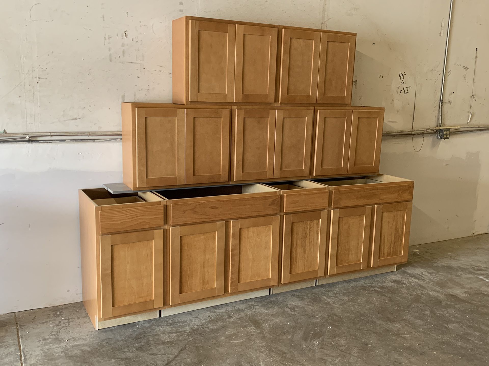 New kitchen cabinets 9 pieces set