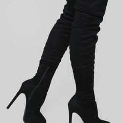 Elegant Black Over-the-Knee Boots