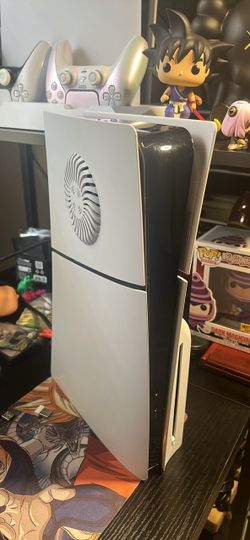 PlayStation 5 Slim 1TB $500