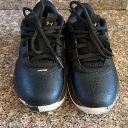 Under Armour Boy Shoe