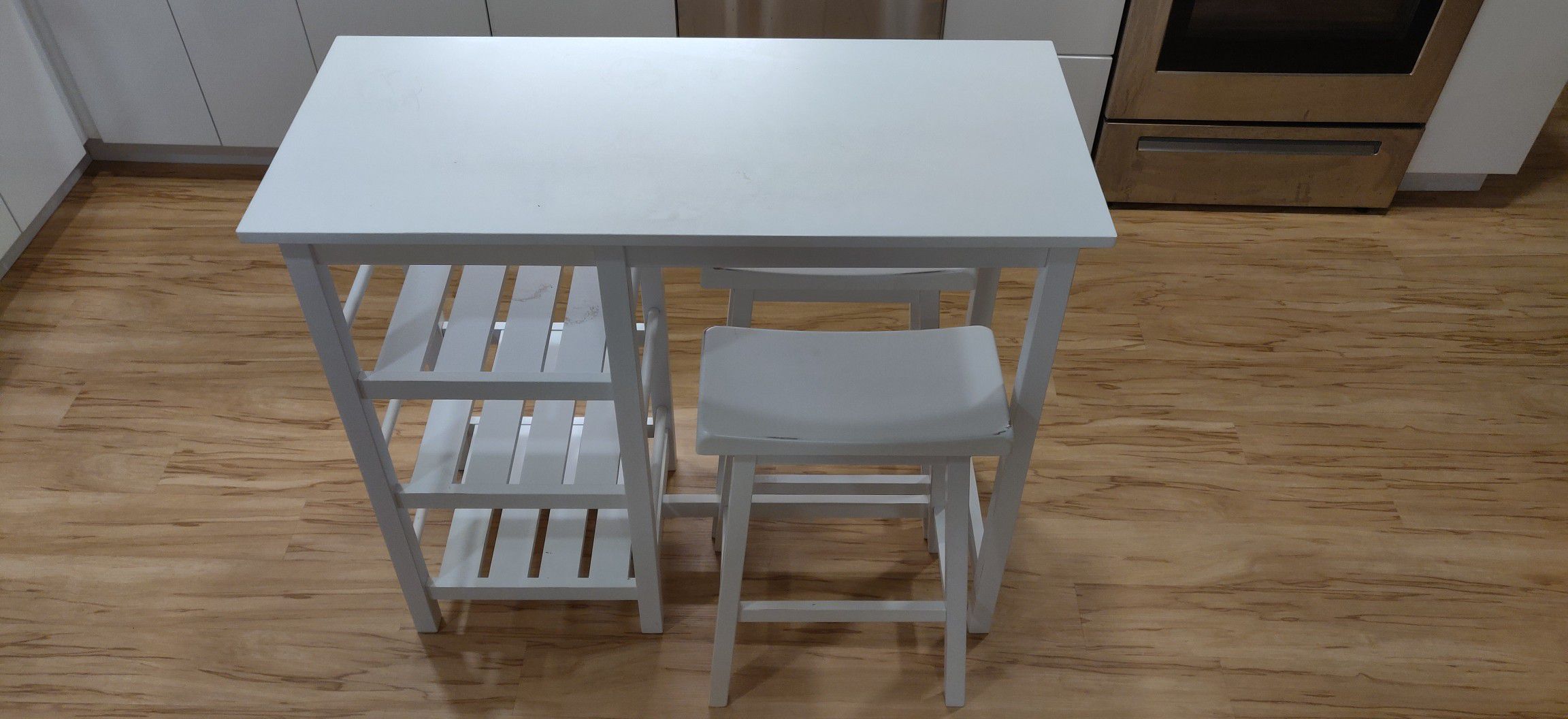 White Wooden Counter Height Kitchen Table w/ Bar Stools