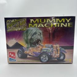 AMT ERTL Monster Rods Mummy Machine Model Kit