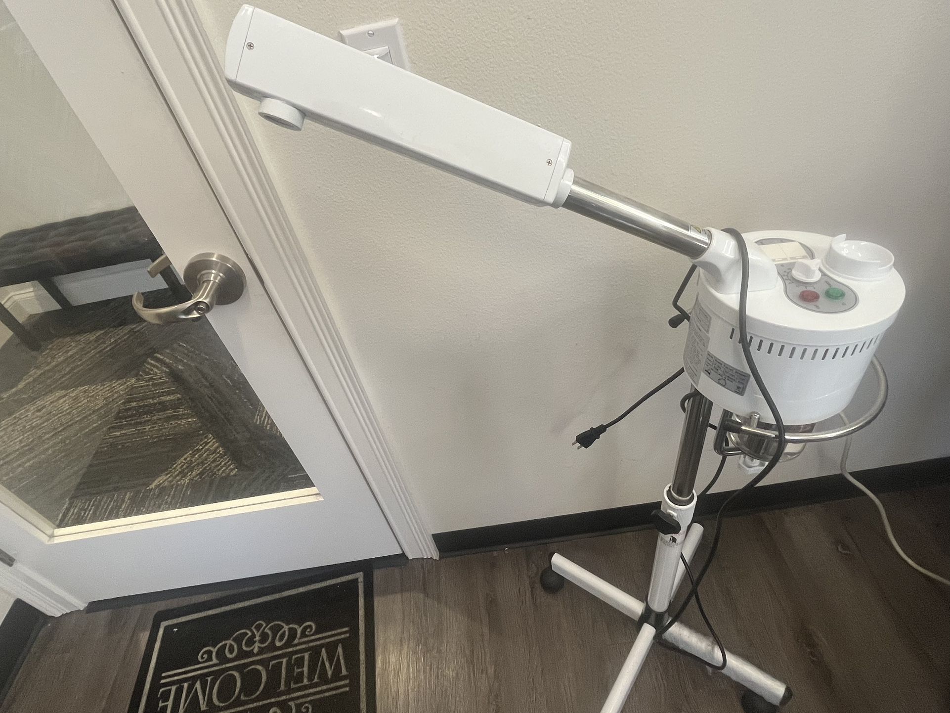 Desc ozone facial Steamer