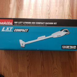 Makita 18v LXT Compact Cordless Vacuum Kit