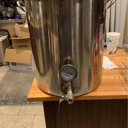 Brew kettle beer brewing