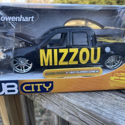 MIZ-ZOU Die Cat F-150 Jada 1:24 Scale 