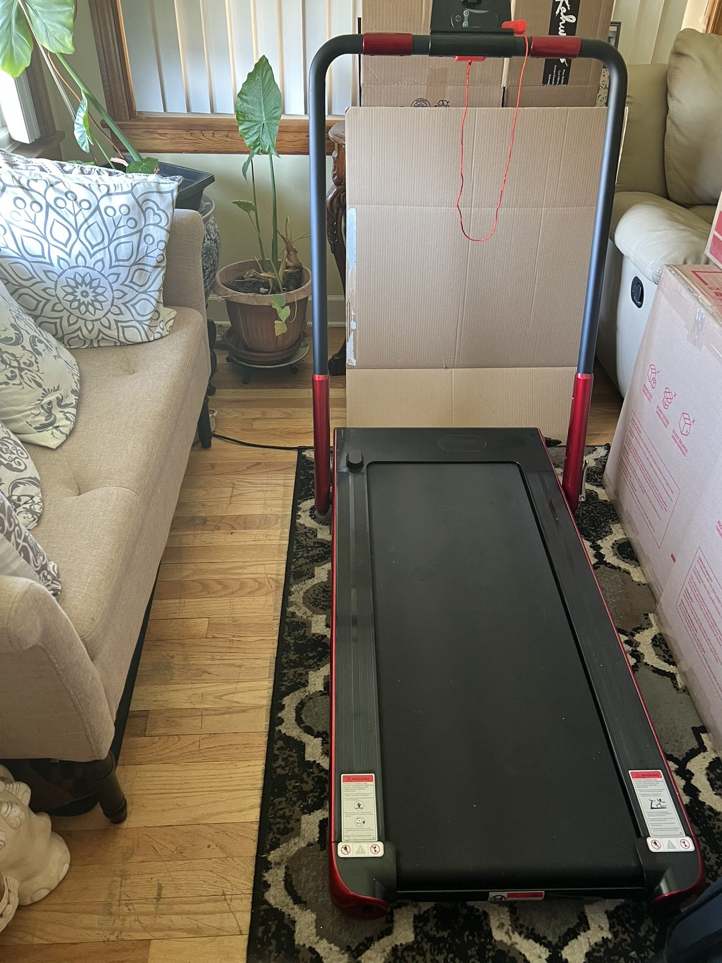 GoPlus Foldable Treadmill Used