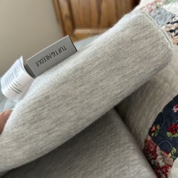 Tuft & Needle Queen sized Mattress Topper