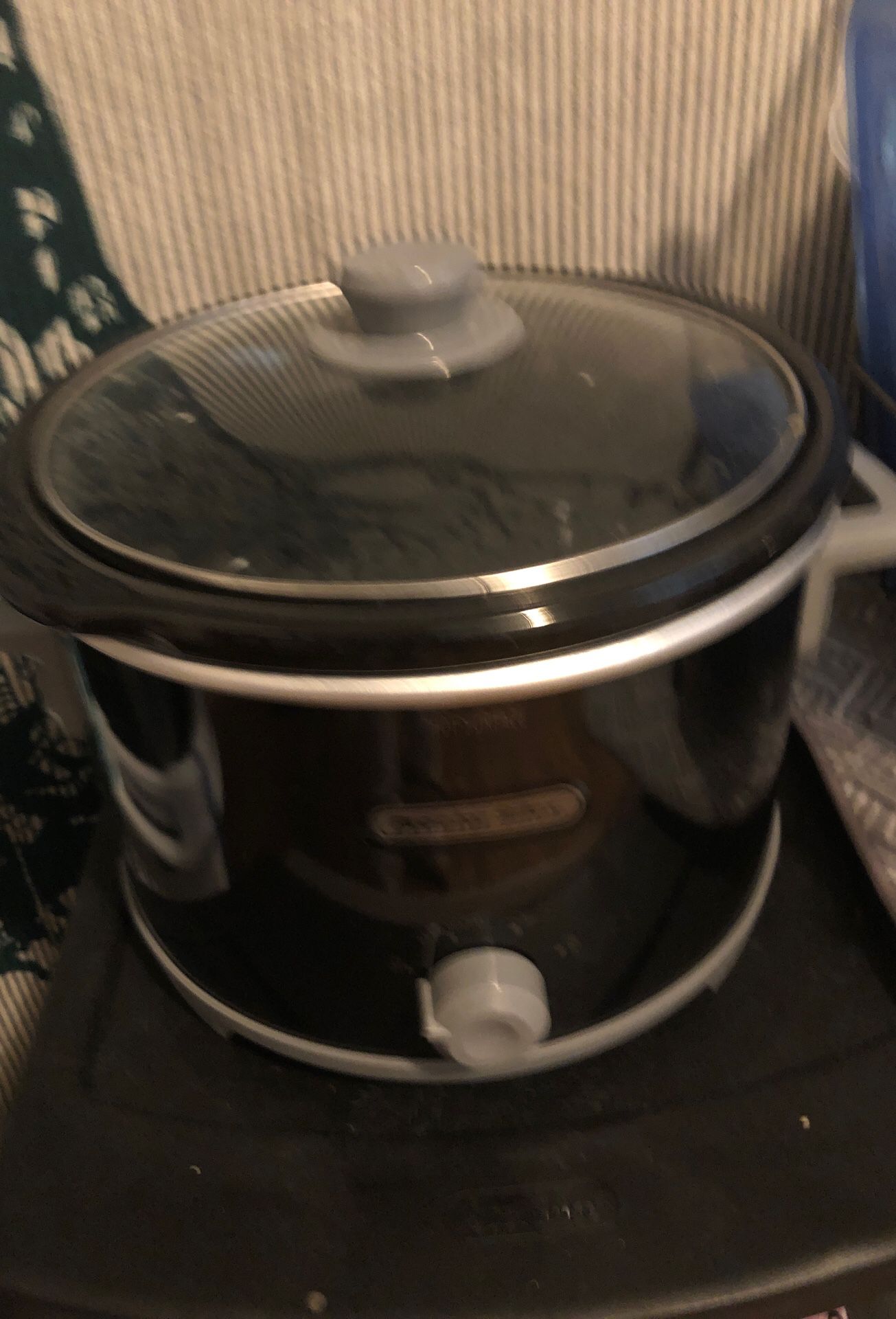 Slow cooker for sale