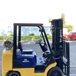 Komatsu Forklift 5000 LBS SIDE SHIFT