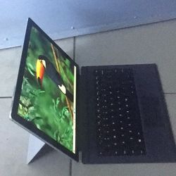 12.5” Microsoft Surface 4 Window 10 Touchscreen 128gb SSD 4gb Ram Come With Charger 