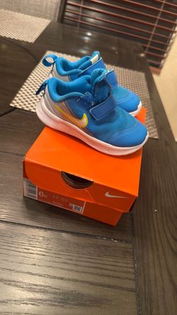 Nike Toddler Sneakers Size 6C