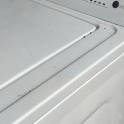 Whirlpool Washer And Dryer Set 