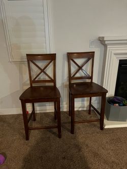 2 barstool chairs