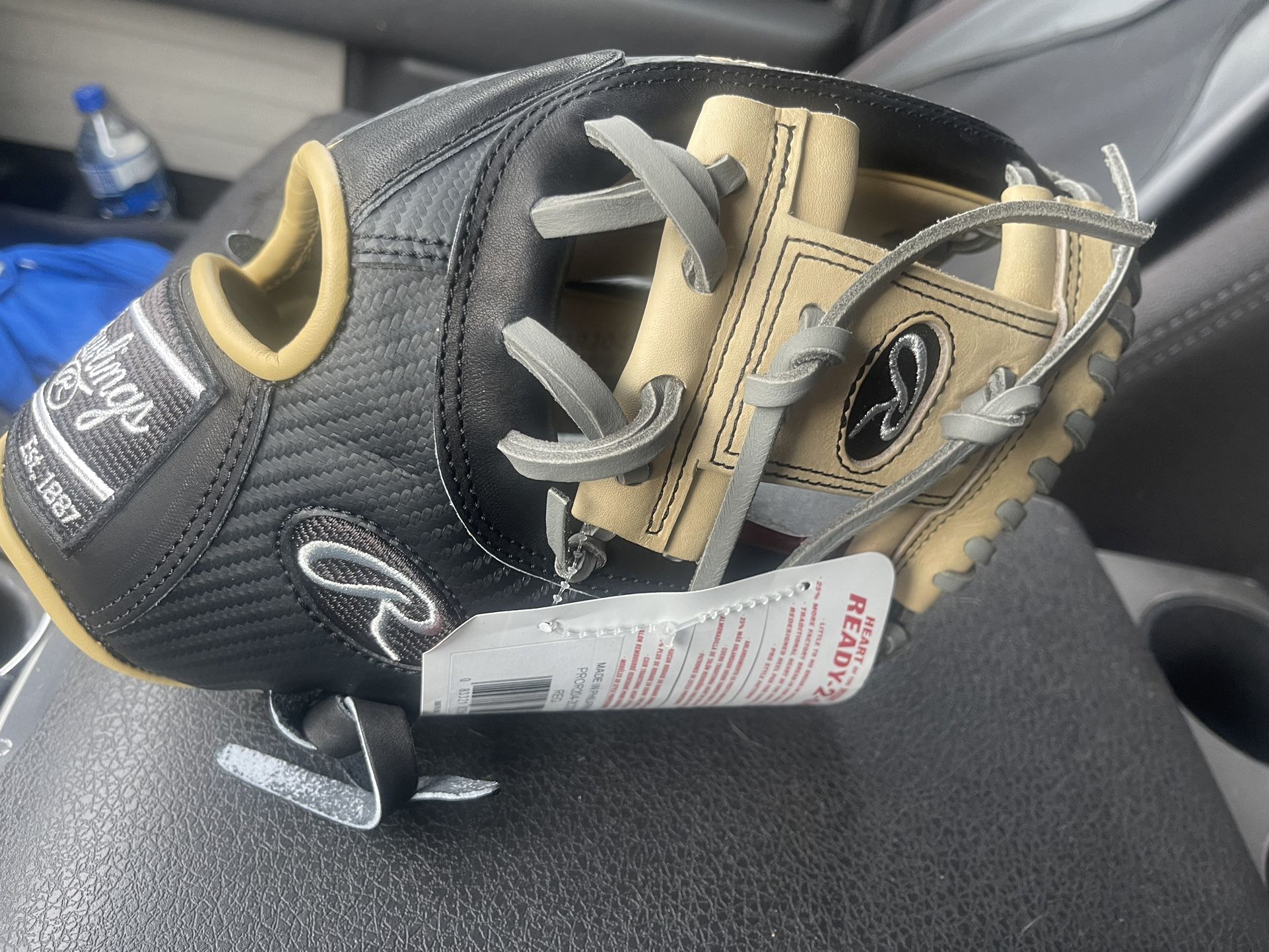 Rawlings R2G Baseball Glove 11.1/2 Prostock