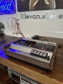 VINTAGE HEAVYWEIGHT: 1976 Superscope CD-302A Cassette Deck – Fully Restored!