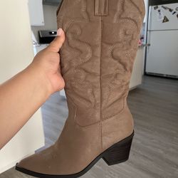 Western Boots 