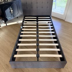 Twin Size Bed Frame And Headboard Terrific Condition 