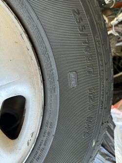 Rims/tires Ford 255/70R17