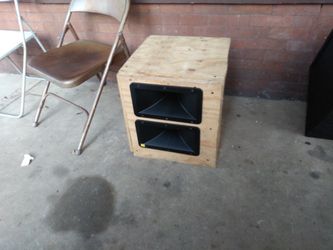 2000 watt horns homemade cabinet