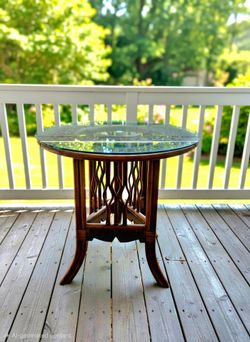 Palecek Rattan Round Side Table features unique woven base clear glass top 30"×28"