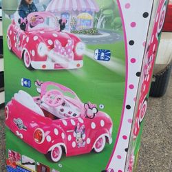 Minnie Mouse 6v Huffy Car
