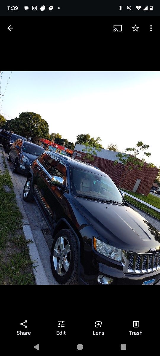 2011 Jeep Grand Cherokee Overland
