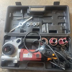 Pipe Threader 
