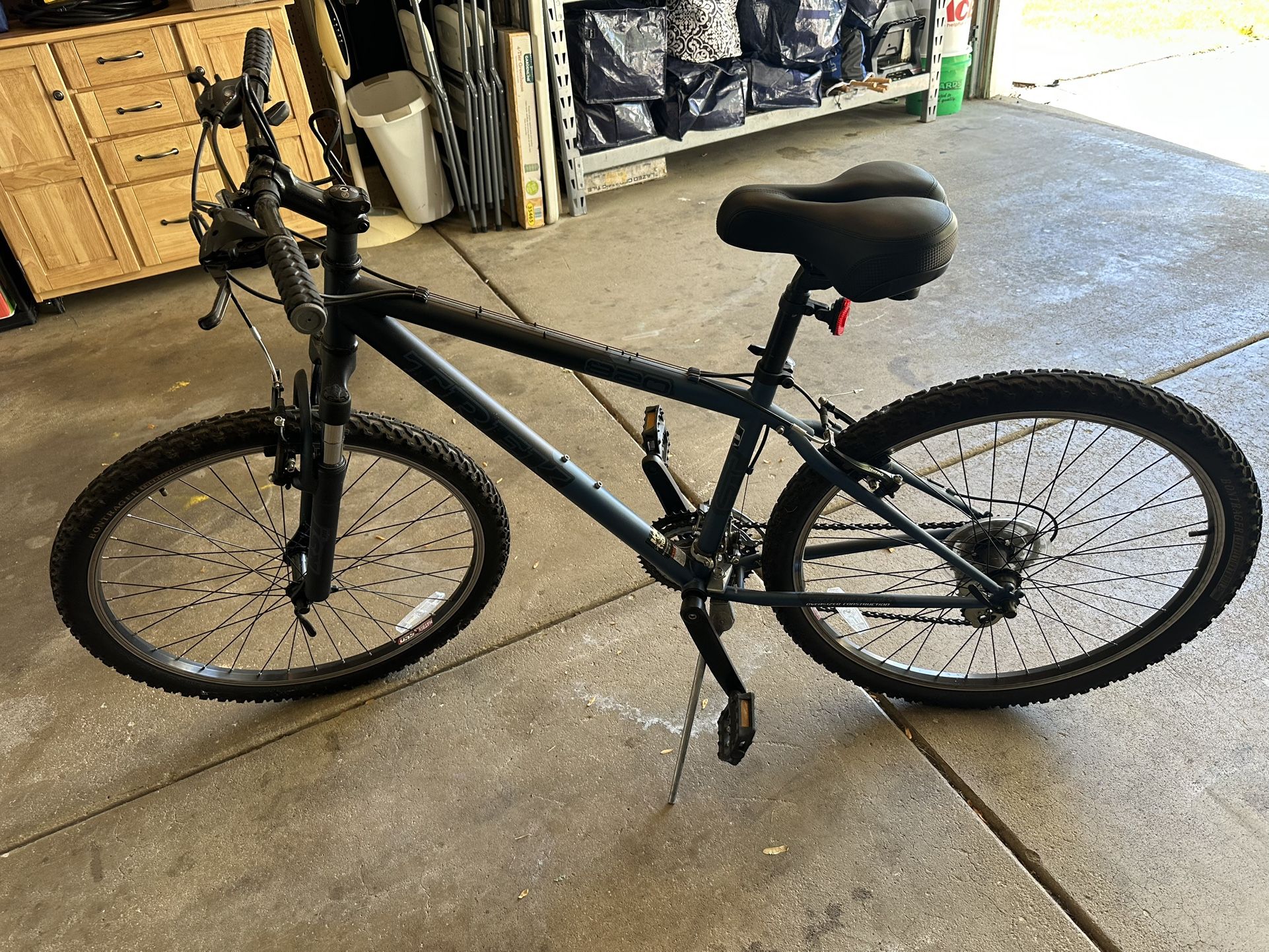 Trek 820 Mountain Bike